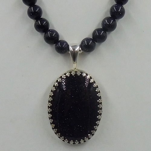 Click to view detail for DKC-2000 Pendant Blue Goldstone on Necklace Beads $175